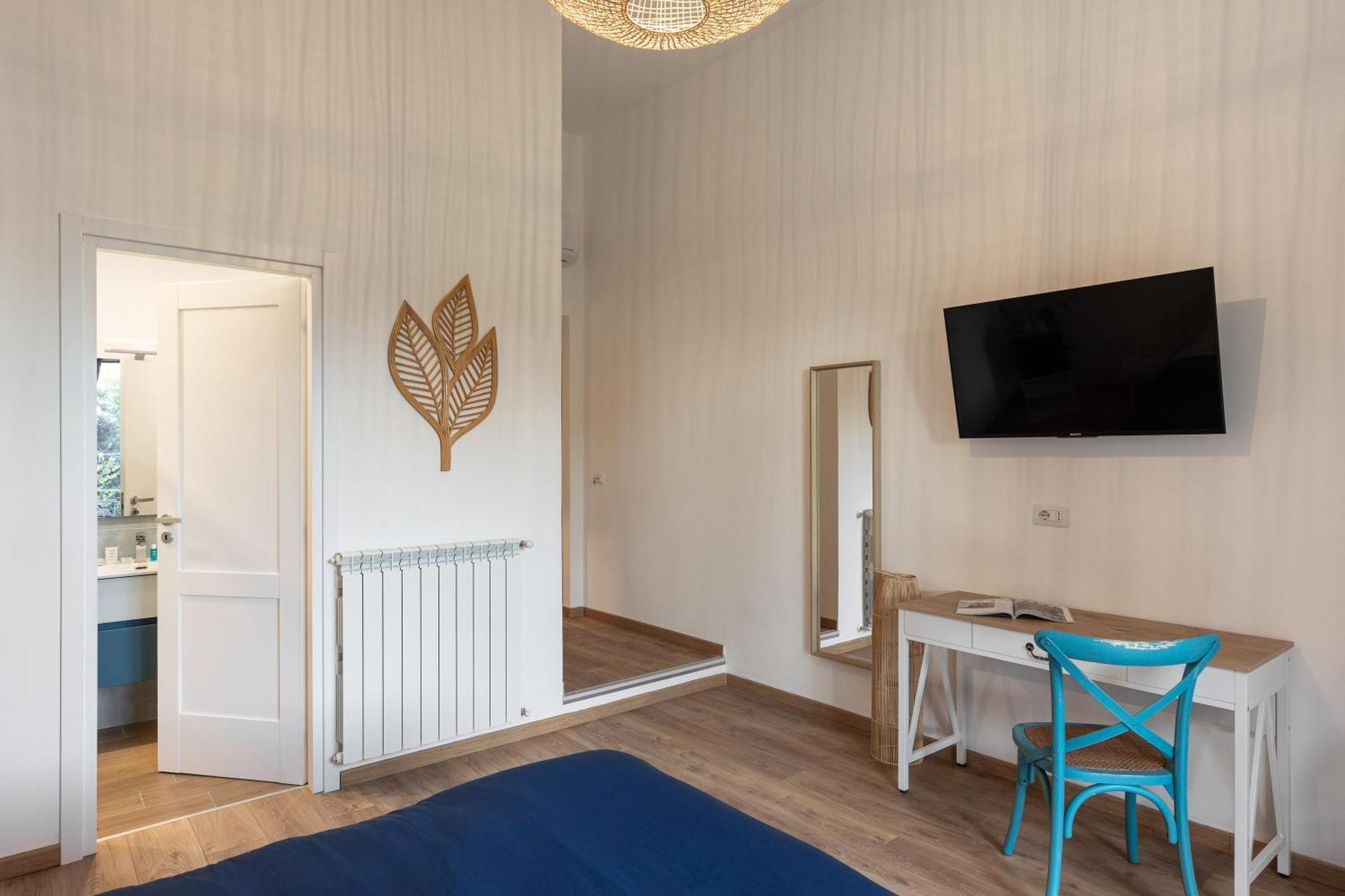 B&B Vitruvio Suites Формія Екстер'єр фото
