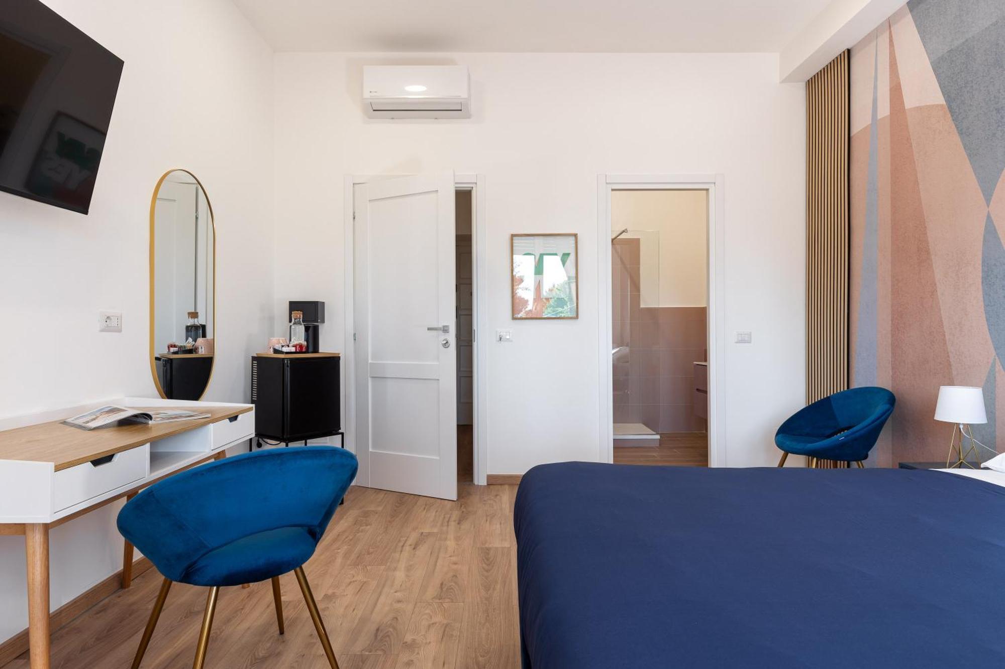 B&B Vitruvio Suites Формія Екстер'єр фото