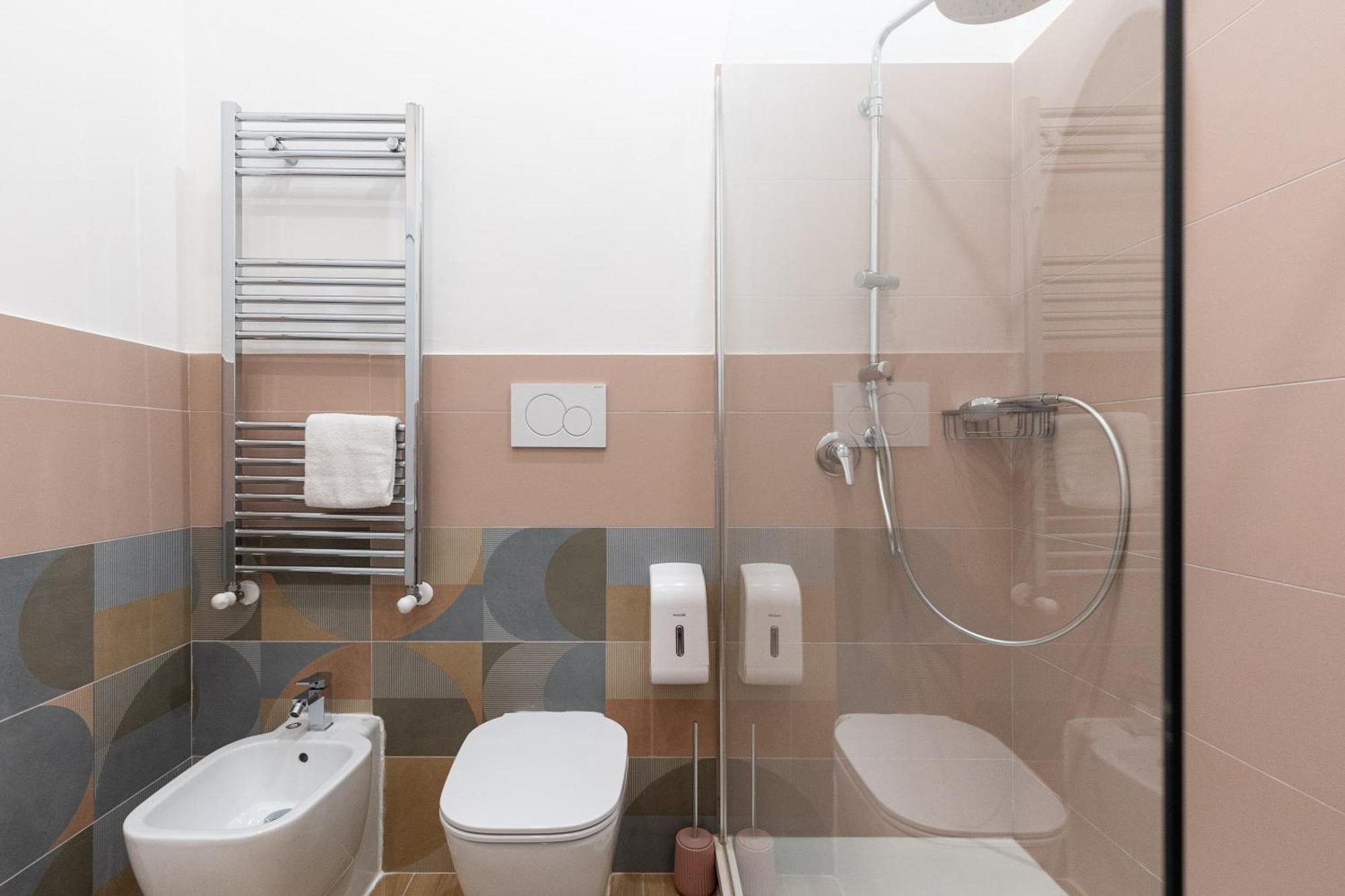 B&B Vitruvio Suites Формія Екстер'єр фото