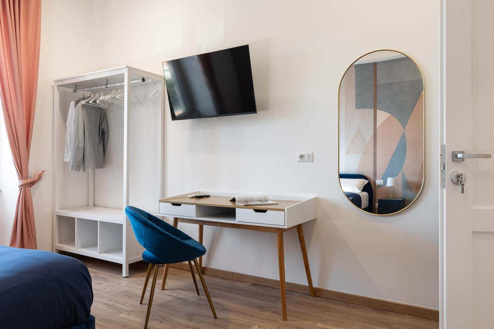 B&B Vitruvio Suites Формія Екстер'єр фото
