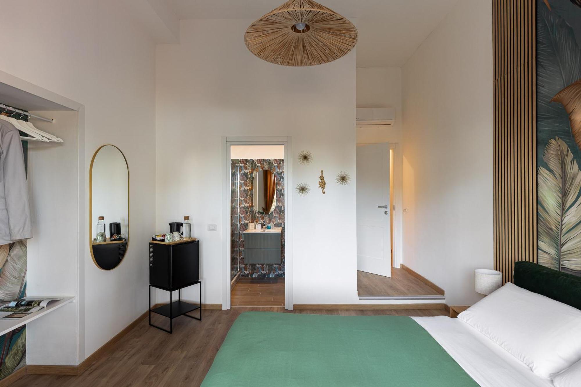 B&B Vitruvio Suites Формія Екстер'єр фото