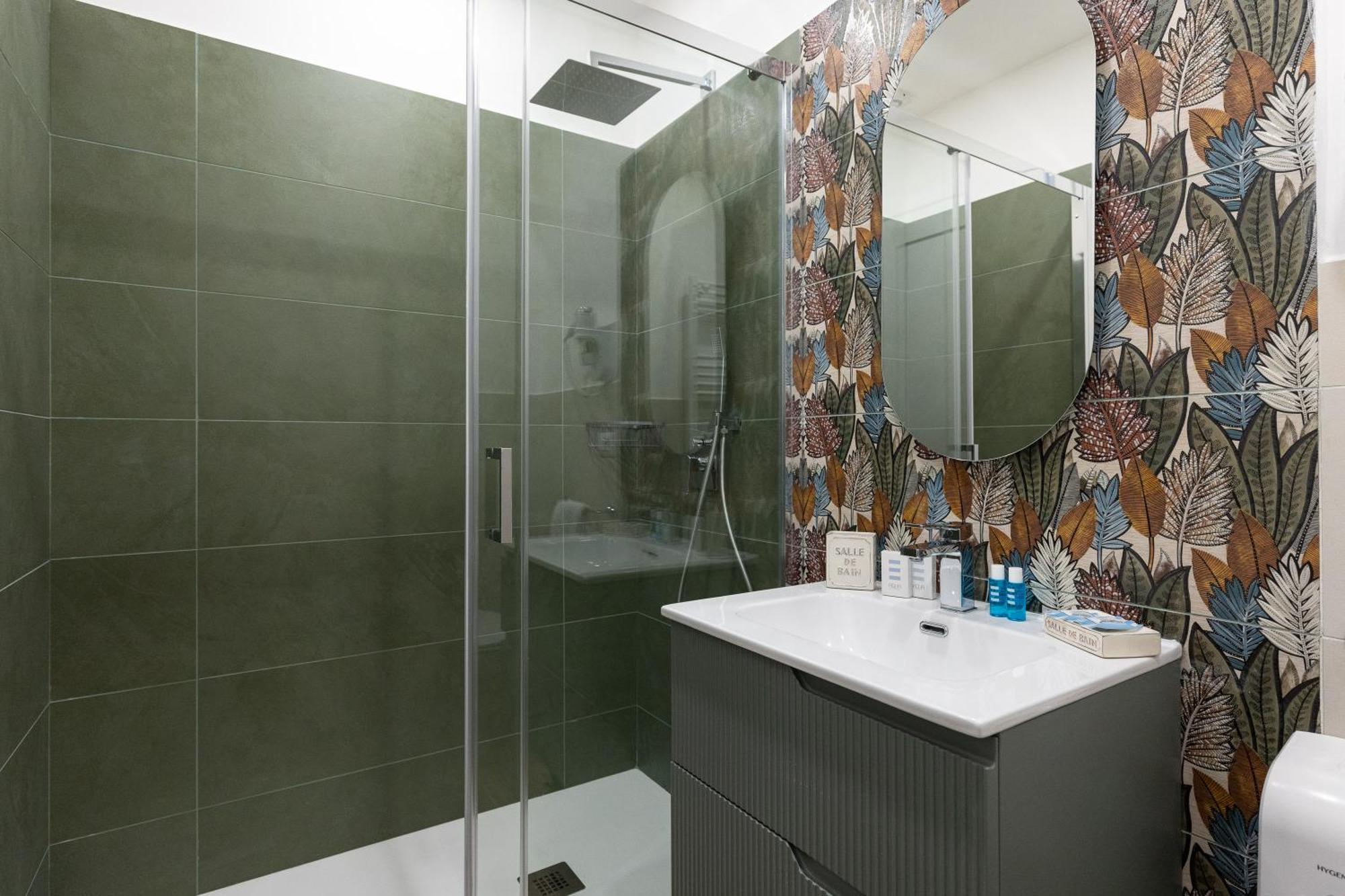 B&B Vitruvio Suites Формія Екстер'єр фото
